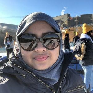 Meet your Posher, Shadia